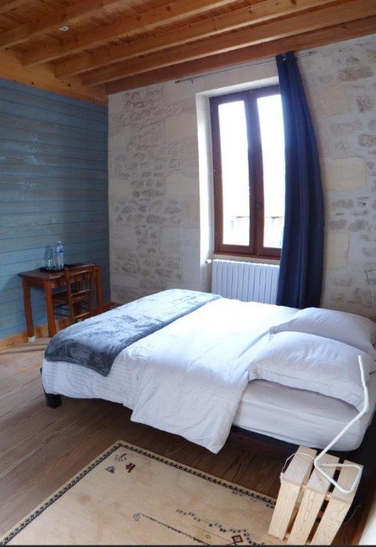 Saint-Estèphe Au Coeur Des Vignobles B&B 외부 사진